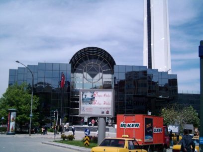 Ankara Atakule Alisveris Merkezi (Winkelcentrum) Ankara Atakule Alisveris Merkezi (Winkelcentrum)