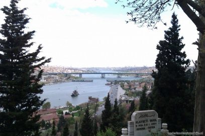 In Eyüp, op weg naar Pierre Loti In Eyüp, op weg naar Pierre Loti